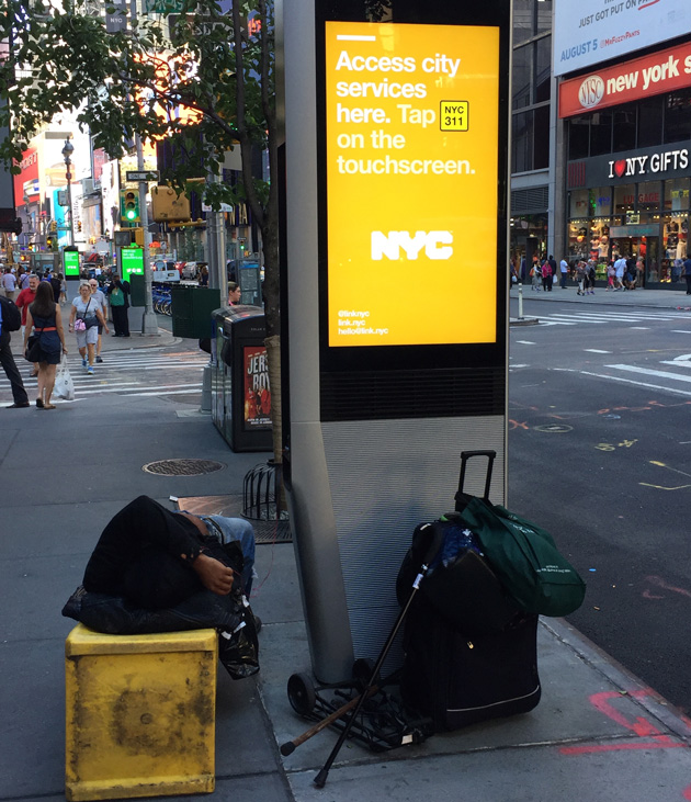 A Link User in NYC. Image Source: https://fortune.com/2016/10/18/google-sidewalk-kiosks/ 